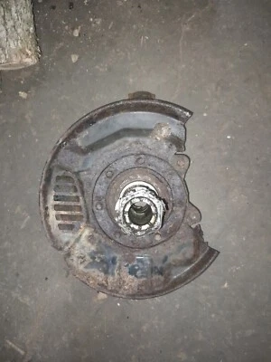 Toyota Pickup 1989-1995 4x4 husillo del lado del conductor Foto 1 de 4