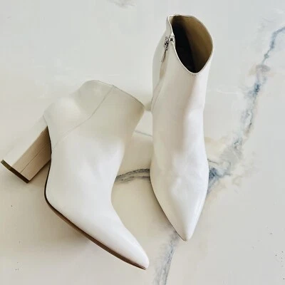 Marc Fisher LTD LUNNO Boots Size 10 Pointed Toe Ivory  Heel Ankle - Image 1 of 4