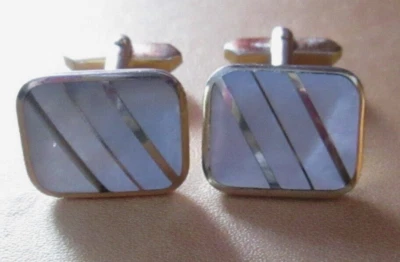 Manschettenknöpfe mit Perlmuttknöpfe vergoldet - Bild 1 von 4