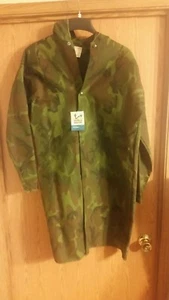 Woodland camouflage Ol Jakes waterproof parka by Ideal. NWT. Small. USA made. B5 - Picture 1 of 4
