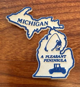 Vintage & Unused 1970s Michigan A Pleasant Peninsula Rubber Magnet  - Picture 1 of 1