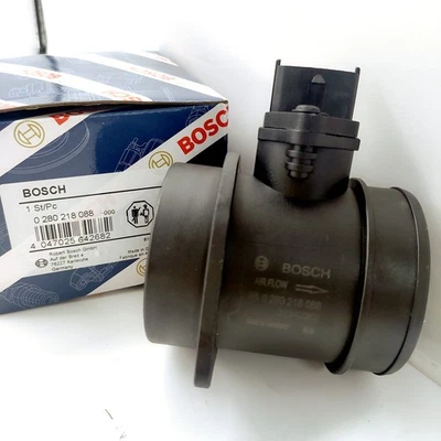 Mass Air Flow Sensor MAF For 2002-2007 Volvo S80 C70 V70 V50 S40 XC90 2.5L Bosch - Imagem 1 de 4