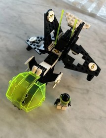 Lego Vintage Space Blacktron II #6887-Allied Avenger-100% w/fig-no manual-1991