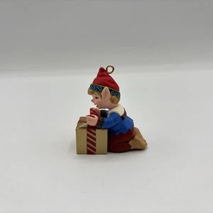 Hallmark Keepsake Ornament Collector’s Club 2001 listo para entrega hecho a mano - Imagen 1 de 12