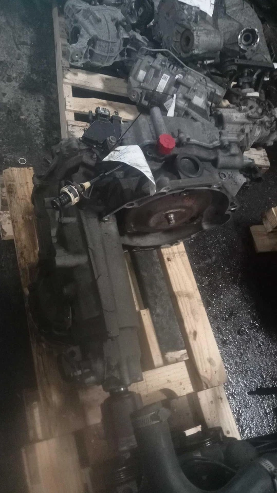 Conjunto de transmisión automática usado se adapta a: Chevrolet Cavalier 2003 grado 2,2 Foto 1 de 4