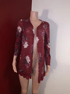 Women’s Charlotte Russe Floral Cardigan  - Picture 1 of 8