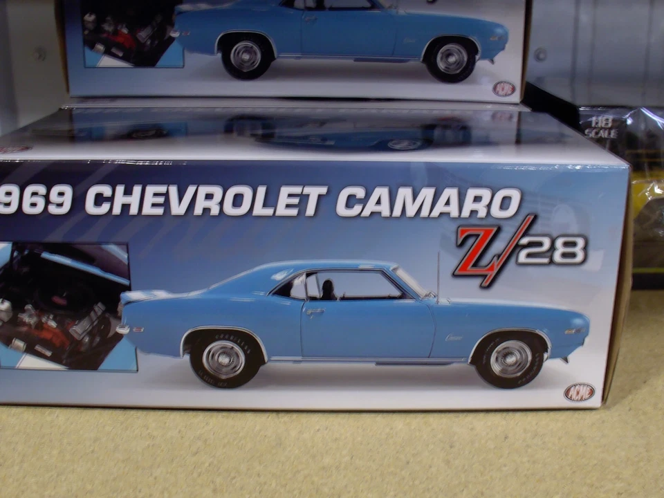 Chevrolet Camaro Z28 1969 Acme 1/18 techo rígido azul nuevo en caja Foto 1 de 1