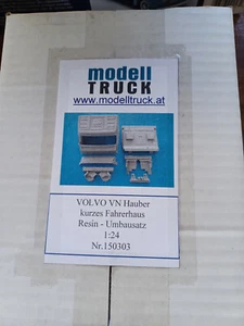 1:24 Modelltruck Volvo VN Hauber kurzes Fahrerhaus - Bild 1 von 1