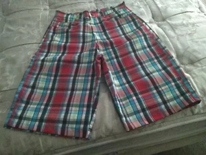 Member's Property Plaid Shorts, waist 32 - Picture 1 of 8