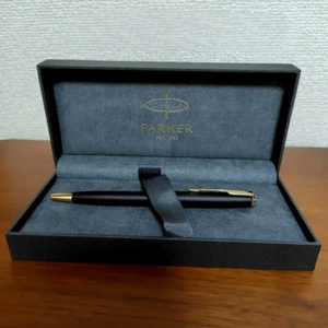 PARKER Sonnet Black GT Ball Pen with Gold Trim Luxury Writing Instrument - Picture 1 of 5