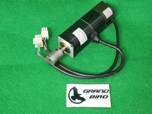 YASKAWA SGM-01U3B4CL AC SERVO MOTOR, USED - Picture 1 of 2