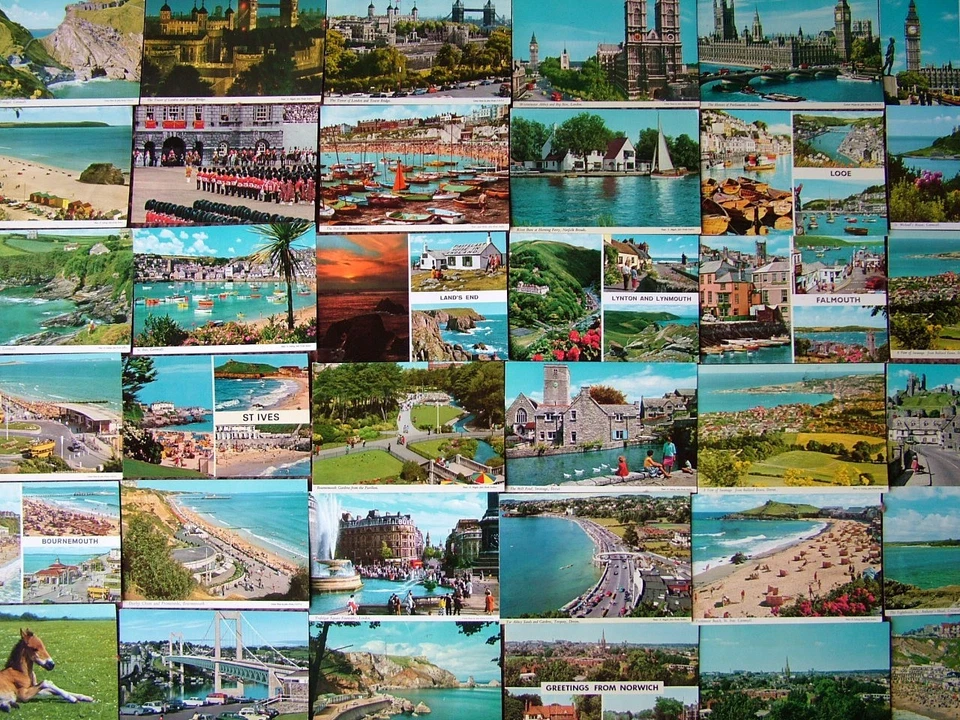 100 Used & Unused JOHN HINDE ORIGINAL Standard size Postcards. - Image 1 of 1