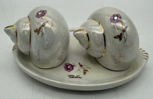 Capodimonte Salt Pepper W/Tray Italy Bompoiniere Regali Sea Shell RARE FIND - Picture 1 of 19