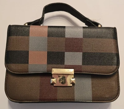 Bolso de mano a cuadros con correa de mano negra, cierre de presión, interior negro Foto 1 de 4