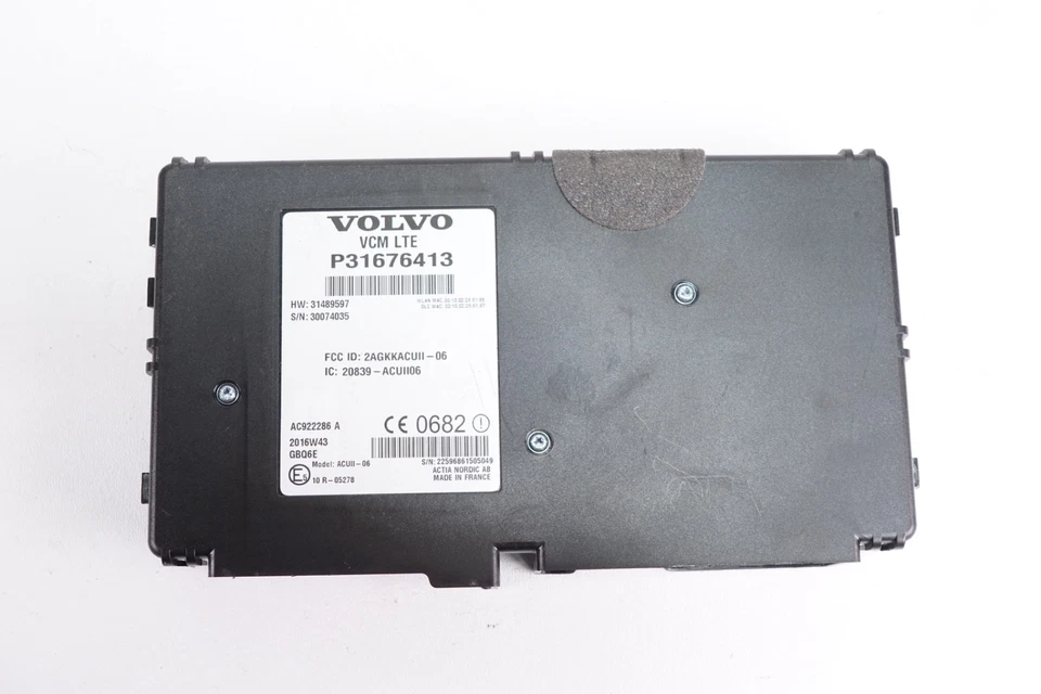 Módulo de conectividad de vehículo de comunicación Volvo XC90 S90 OEM 2016-2019 Foto 1 de 3