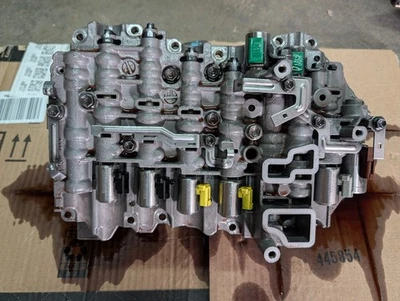 15-18 AUDI Q3 VW TIGUAN 8U AUTOMATIC TRANSMISSION VALVE BODY OEM - Image 1 of 4