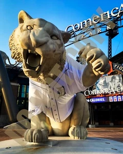 Detroit Tigers Statue at Comerica Park Wearing Jersey For Playoffs 8x10 Photo - Picture 1 of 1