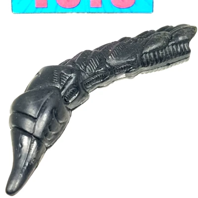 De Colección Primal Rage Verde Vértigo COLA NEGRA PUNTA AGUIJÓN ARMA ARMA ACCESORIO PIEZA Foto 1 de 4