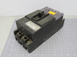 INTERRUPTOR DE IONES AB WESTINGHOUSE SAF-T-VUE 315C686G16 15 AMP T160188 - Imagen 1 de 7
