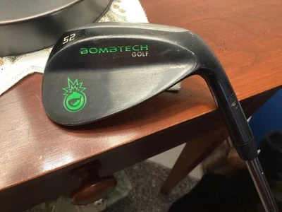 BOMBTECH GOLF Black 52* gap wedge DG S300 stiff steel 35.5" - Image 1 of 4