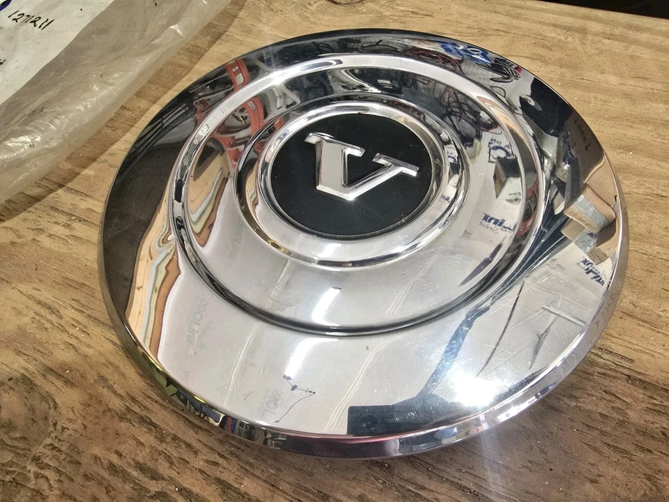 Tapacubos central Volvo 240 242 244 245 acero inoxidable 1 pieza **TEMPRANO** GL #1 Foto 1 de 4