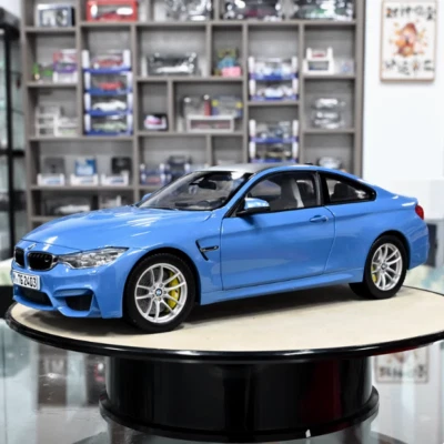 paragon 1/18 BMW M4 Coupe G82 open Alloy Diecast Metal Car Model Gifts Blue - Image 1 of 4