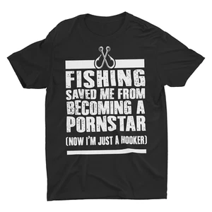 Camiseta unisex Funny Fishing Saved Me - Imagen 1 de 6