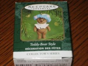 Hallmark Keepsake Miniature Ornament Keepsake Collectors Club Teddy Bear - Picture 1 of 4