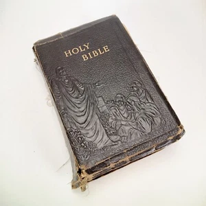 The Illuminated Bible GOOD SAMARITAN BIBLE 1941 Columbia Educational Books Inc. - Picture 1 of 9