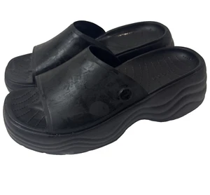 Crocs Skyline Platform Slide Slip On Sandals in Black Women’s Size 9 - Picture 1 of 6