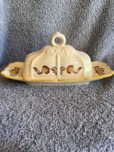 METLOX POPPY TRAIL GOLDEN GARDEN BUTTER DISH - Picture 1 of 1