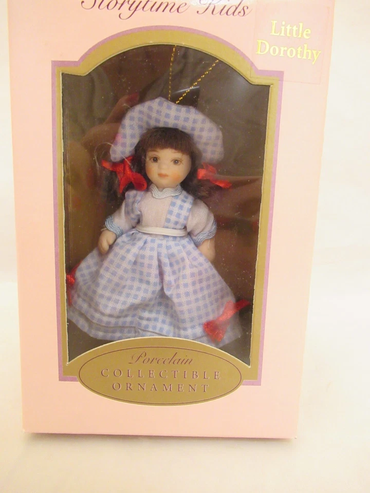 Little PEEP Storytime Kids Porcelain Collectible Ornament 2004 DG Creations