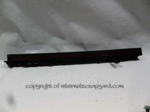 Luz de freno de alto nivel Isuzu Trooper Duty 3.0 91-02 Gen2 - Imagen 1 de 5