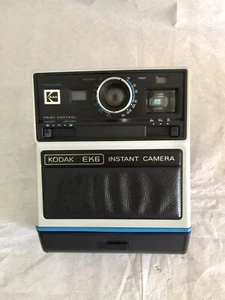 Vintage Kodak EK6 Instant Camera & Original Soft Black Case - Picture 1 of 11