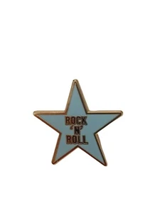 OASIS ROCK AND ROLL STAR BLUE BADGE FREE UK POST - Picture 1 of 3