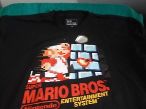 Neu mit Etikett Classic Super Mario Bros T-Shirt Größe XL
