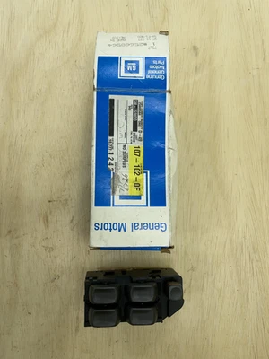 Interruptor de ventana de puerta lateral delantera derecha original GM OEM 96-98 DeVille Seville 25668564 Foto 1 de 4