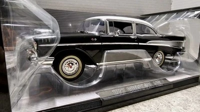 👀 RARE LIMITED 1/300 👀 Highway 61 1957 Chevy Bel Air Sedan 1:18 Scale Diecast  - Image 1 of 4