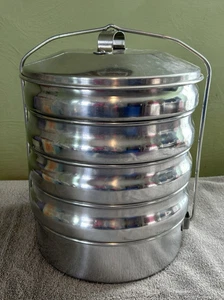 Porta pranzo impilabile vintage picnic alluminio ripiani campeggio scaffale - Foto 1 di 4