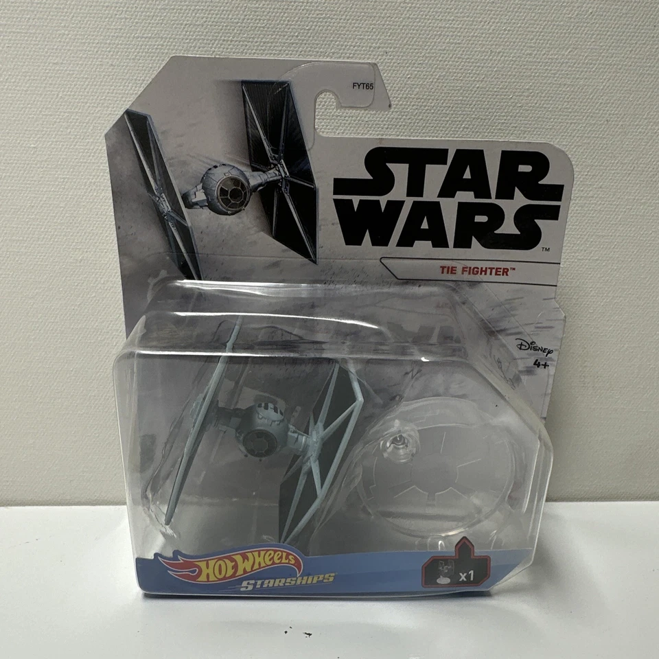 Star Wars Hot Wheels Imperial Patrol Speeder Disney Flight Stand. B2