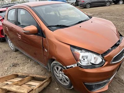 Used Washer Fluid Reservoir fits: 2018 Mitsubishi Mirage  Grade A Foto 1 de 4