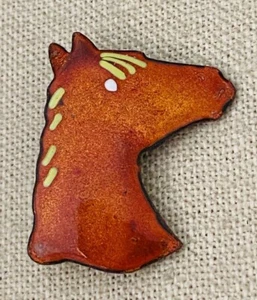 Vintage Enamel Copper HORSE HEAD Brooch Pin - Picture 1 of 4