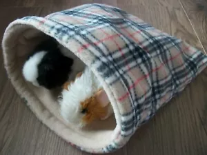 ***EXTRA GROSS** FLEECE KUSCHELTASCHE MEERSCHWEINCHENBETT, TASCHE IGEL, RATTE ETC * - Bild 1 von 2