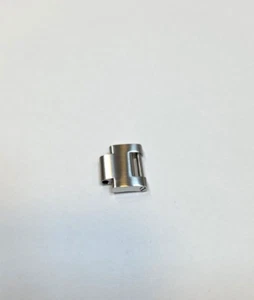 1x Mint Original Rolex Oyster Full Matt Steel Solid Link 15.5 mm - Picture 1 of 7