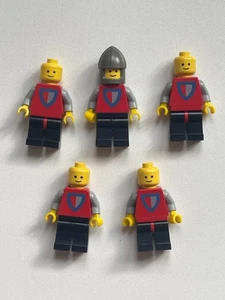 Classic Knight Shield Lot | LEGO Castle / Fantasy Era / Kingdoms Minifigures - Picture 1 of 2