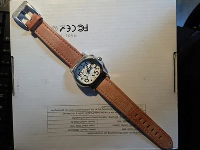 Montre Festina vintage modèle F16180 - Photo 1/3