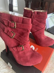 Guess Women’s Red Suede, Heel Boots. Size 10 - Picture 1 of 4