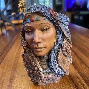 Tocado indio Pocahontas (Rebecca) 1596-1617 busto de resina 1995 Avery Creations - Imagen 1 de 12