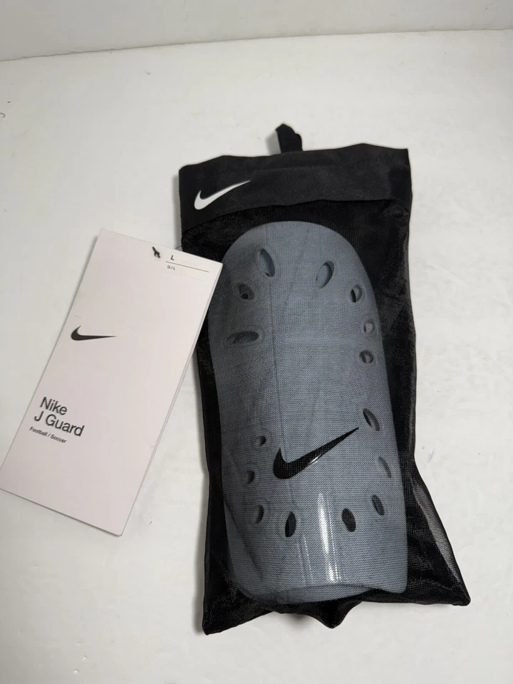 Nike J Guard Shinguard (white) Sp0040 101 XS