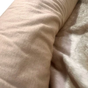 Chamagne FUR FABRIC 100% Acrylic HEAVY WEIGHT 145CM Throws Jackets Cushions - Picture 1 of 5
